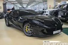 Ferrari 812 Superfast, 2020