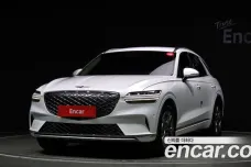 Genesis Electrifide GV70, 2022