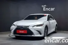 Lexus ES300h 7th generation, 2019