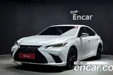 Lexus ES300h 7th generation, 2024