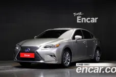 Lexus New ES300h, 2018