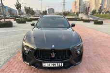 Maserati Levante, Бензин, 2020