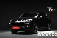 Porsche Cayenne (PO536), 2021