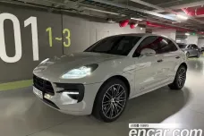 Porsche Macan, 2021