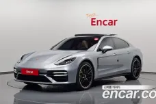 Porsche Panamera (971), 2021