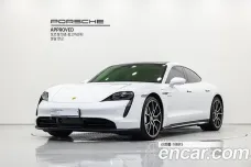 Porsche Taycan, 2023