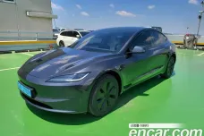 Tesla Model 3, 2024