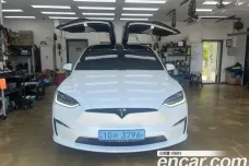 Tesla Model X, 2023