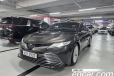 Toyota Camry (XV70), 2018