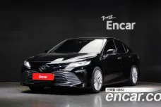 Toyota Camry (XV70), 2019