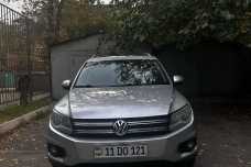 Volkswagen Tiguan, Бензин, 2013