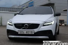 Volvo V40 Cross-Country, 2019