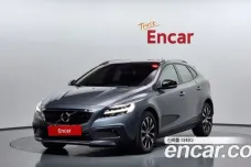 Volvo V40 Cross-Country, 2019