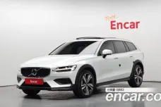 Volvo V60 Cross-country 2nd Generation, 2019