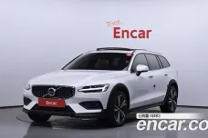 Volvo V60 Cross-country 2nd Generation, 2019