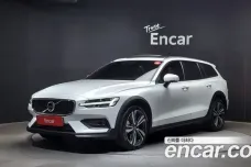 Volvo V60 Cross-country 2nd Generation, 2020