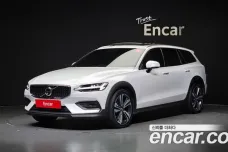 Volvo V60 Cross-country 2nd Generation, 2020