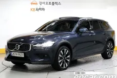 Volvo V60 Cross-country 2nd Generation, 2022