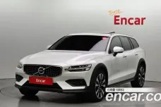 Volvo V60 Cross-country 2nd Generation, 2024