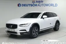 Volvo V90 Cross-Country, 2019