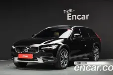 Volvo V90 Cross-Country, 2019