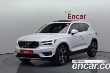 Volvo XC40, 2021