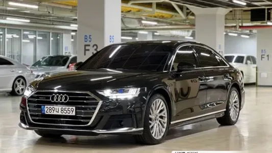 Audi A8 (D5), 2021