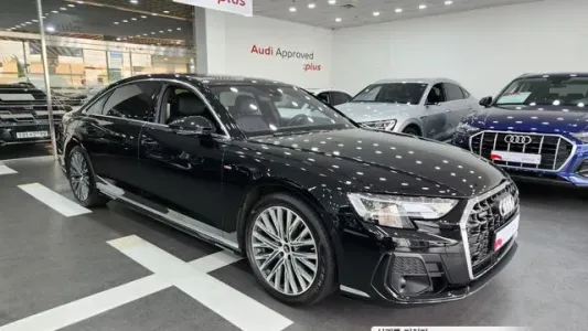 Audi A8 (D5), 2022