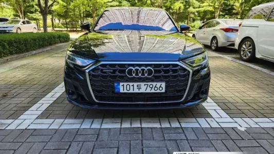 Audi A8 (D5), 2022