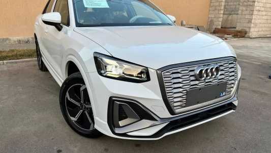 Audi Q2L e-tron, Электро, 2022