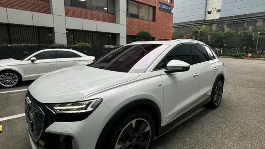 Audi Q4 e-Tron (F4), 2023