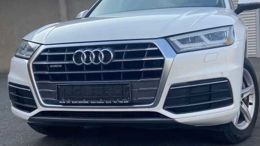 Audi Q5, Бензин, 2018