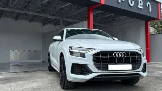 Audi Q8, Бензин, 2018