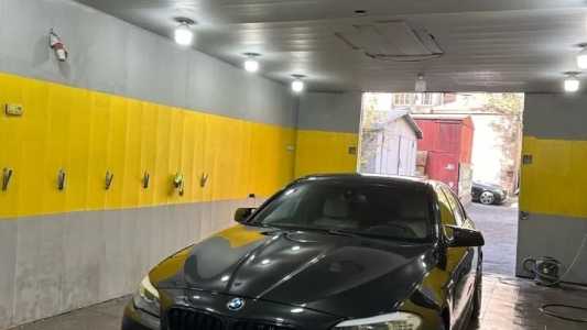 BMW 5 Series, Бензин, 2011