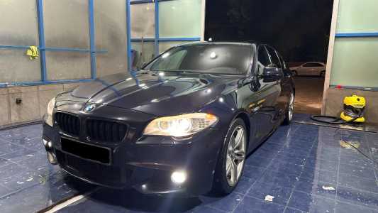 BMW 5 Series, Бензин, 2011