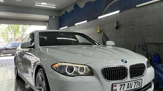 BMW 5 Series, Бензин, 2011