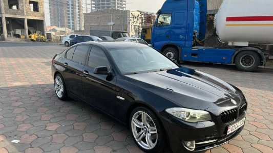 BMW 5 Series, Бензин, 2012