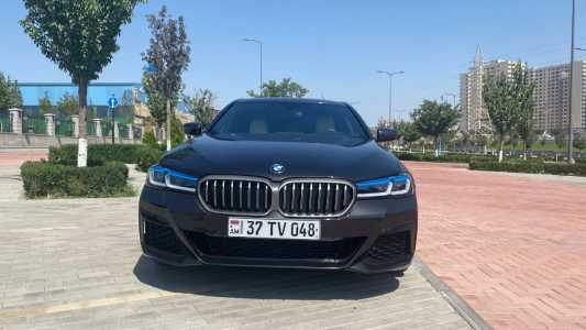 BMW 5 Series, Бензин, 2017