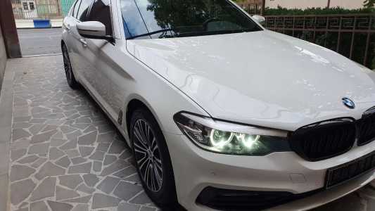 BMW 5 Series, Бензин, 2017