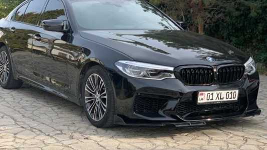 BMW 5 Series, Бензин, 2017