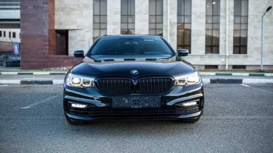 BMW 5 Series, Бензин, 2017