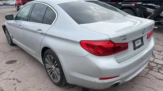 BMW 5 Series, Бензин, 2018