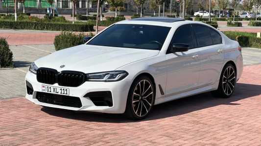 BMW 5 Series, Бензин, 2018