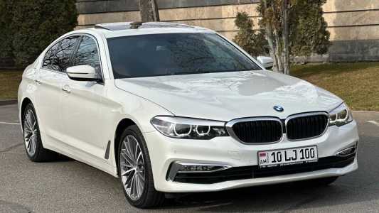 BMW 5 Series, Бензин, 2018