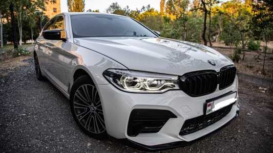 BMW 5 Series, Бензин, 2018