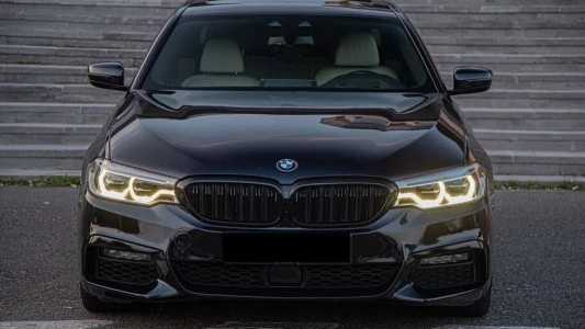 BMW 5 Series, Бензин, 2019