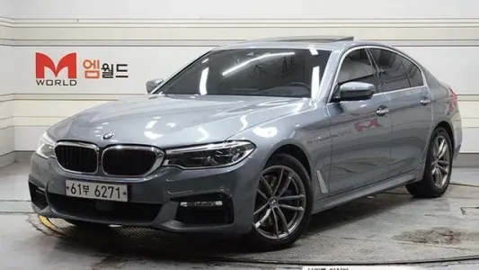 BMW 5 Series (G30), 2018