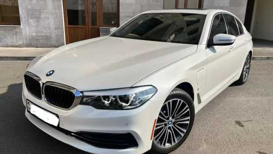 BMW 5 Series, Гибрид, 2020