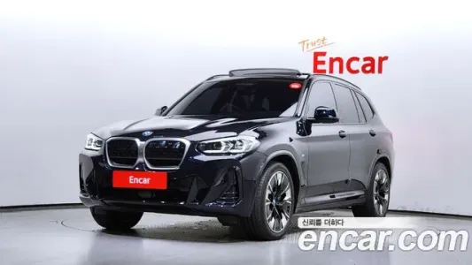 BMW iX3, 2022