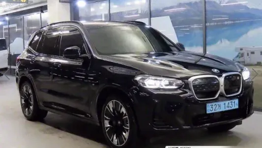 BMW iX3, 2022